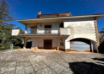 WhatsApp Image 2026-04-29 at 17.20.40.jpg - Villa Via Luigi Russo 36, Caltanissetta - photo 10