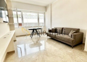 IMG_8652.jpg - Three-room apartment Via Gaetano Latilla 16, Bari (neighborhood Murat) - photo 2