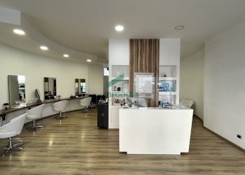 dettagli.jpg - Locale Commerciale Via Luigi Ricchioni 17, Bari - foto 2