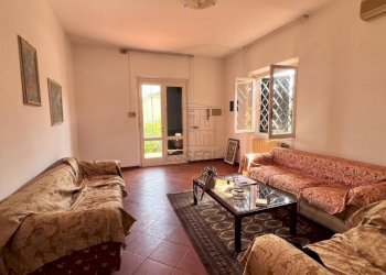 villetta piano terra vicina al mare (2).jpg - Casa indipendente Via del Fortino, Camaiore - foto 5