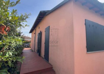 villetta piano terra vicina al mare (25).jpg - Casa indipendente Via del Fortino, Camaiore - foto 19