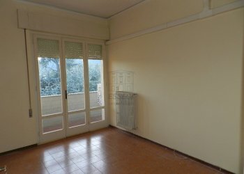 DSCN0147.JPG - Apartment Via Silvio Ferri 135, Lucca - photo 8