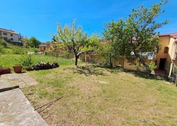 20260428_121454.jpg - Four-room apartment Via Luigi Longo, Rufina - photo 11