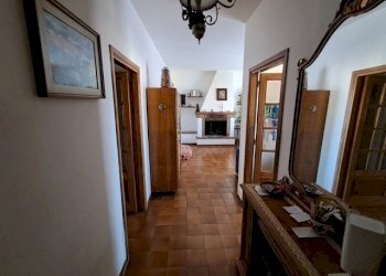 20260428_120713.jpg - Four-room apartment Via Luigi Longo, Rufina - photo 18