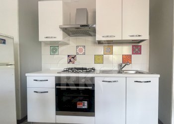 MONOLOCALE ARREDATO (2).jpg - One-room apartment Via Alfonso Torreggiani 1, Bologna (neighborhood Bolognina) - photo 2