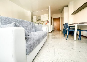 MONOLOCALE ARREDATO (17).jpg - One-room apartment Via Alfonso Torreggiani 1, Bologna (neighborhood Bolognina) - photo 17