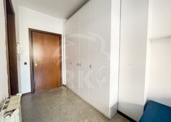 MONOLOCALE ARREDATO (18).jpg - One-room apartment Via Alfonso Torreggiani 1, Bologna (neighborhood Bolognina) - photo 18