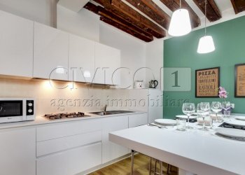 Soggiorno/Cucina - Three-room apartment Fondamenta de la Sensa, Venezia (neighborhood Cannaregio) - photo 3