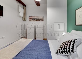 Camera - Three-room apartment Fondamenta de la Sensa, Venezia (neighborhood Cannaregio) - photo 16