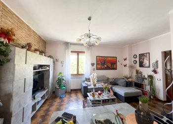 Gemini_Generated_Image_xdxw8bxdxw8bxdxw.png - Quadrilocale Castelnuovo Magra - foto 5