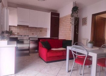 Soggiorno con angolo cottura - Three-room apartment Via Mario Baratta, Roma (neighborhood Pigneto) - photo 2