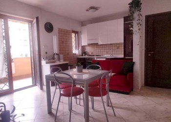 Soggiorno con angolo cottura - Three-room apartment Via Mario Baratta, Roma (neighborhood Pigneto) - photo 3