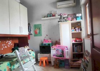 Cameretta - Three-room apartment Via Mario Baratta, Roma (neighborhood Pigneto) - photo 13