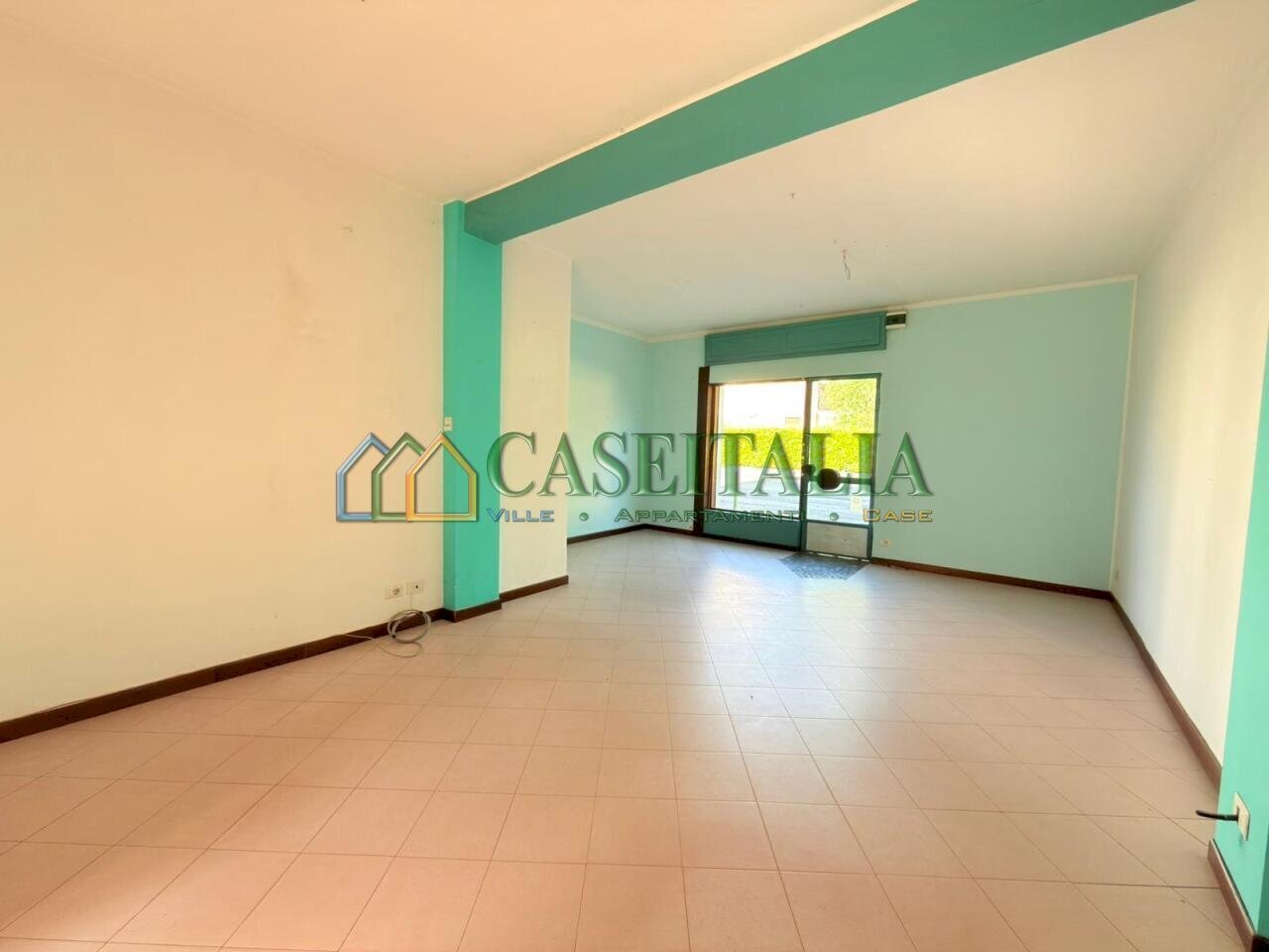 2.jpg - Commercial Premises Pavone Canavese - photo 2