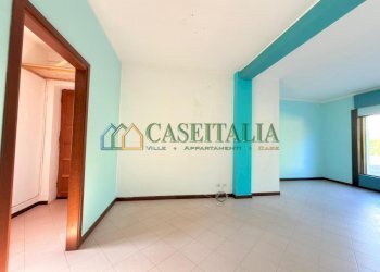 3.jpg - Commercial Premises Pavone Canavese - photo 3