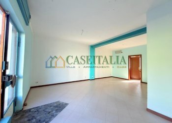 4.jpg - Commercial Premises Pavone Canavese - photo 4