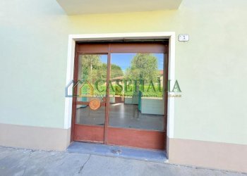 8.jpg - Commercial Premises Pavone Canavese - photo 7