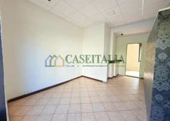 7.jpg - Commercial Premises Pavone Canavese - photo 8