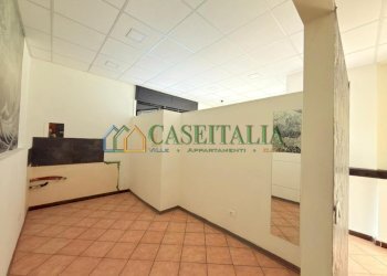 10.jpg - Commercial Premises Pavone Canavese - photo 10