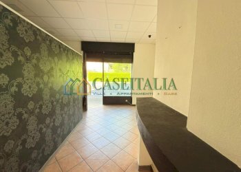 12.jpg - Commercial Premises Pavone Canavese - photo 12