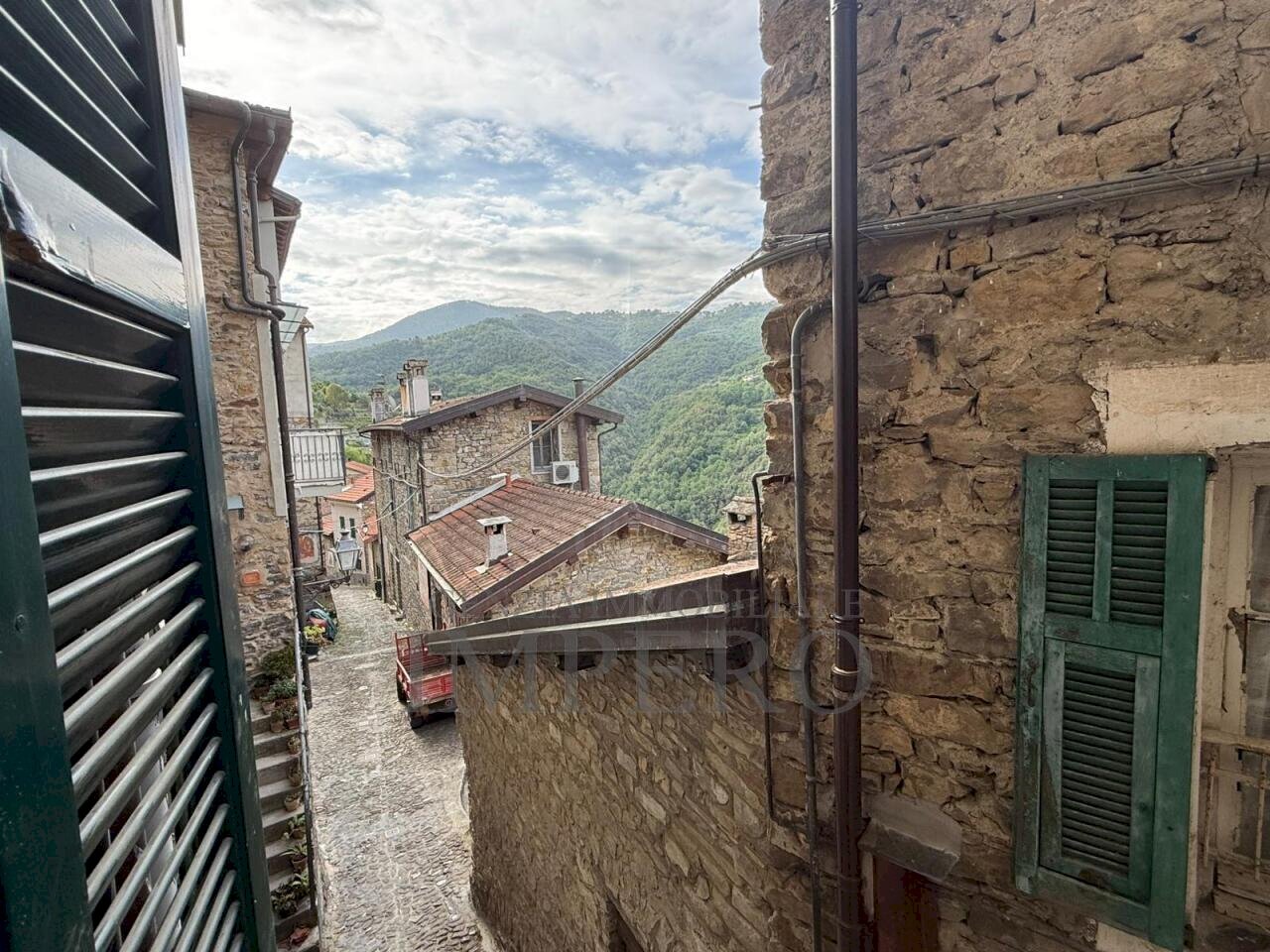 9.jpg - Bilocale Via Roma 7, Apricale - foto 1