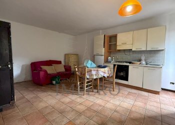 1.jpg - Bilocale Via Roma 7, Apricale - foto 3