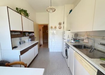 cucina b.jpg - Appartamento Via Ventotene 106, Genova (zona Lagaccio) - foto 14