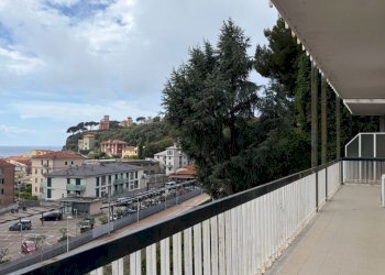 WhatsApp Image 2026-05-13 at 17.26.20.jpg - Four-room apartment Via Gioia 8, Celle Ligure - photo 6