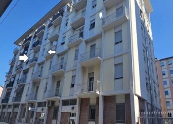 3.jpg - Appartamento all'asta Via Ugo Foscolo 128/4, La Spezia - foto 4