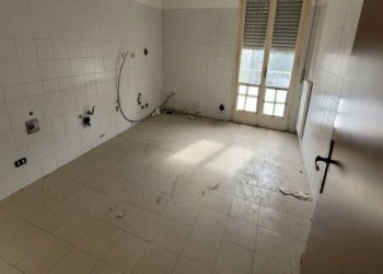 3.jpg - Appartamento all'asta Via Ugo Foscolo 128/2, La Spezia - foto 2