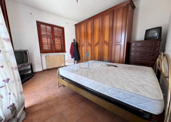 28.jpg - Villa Via Romolo Briglia 7, Massa - photo 26