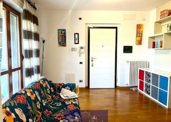 WhatsApp Image 2025-12-04 at 12.35.11 (8).jpeg - Three-room apartment Piazza Bonsanti, Firenze (neighborhood Santa Maria Novella) - photo 1