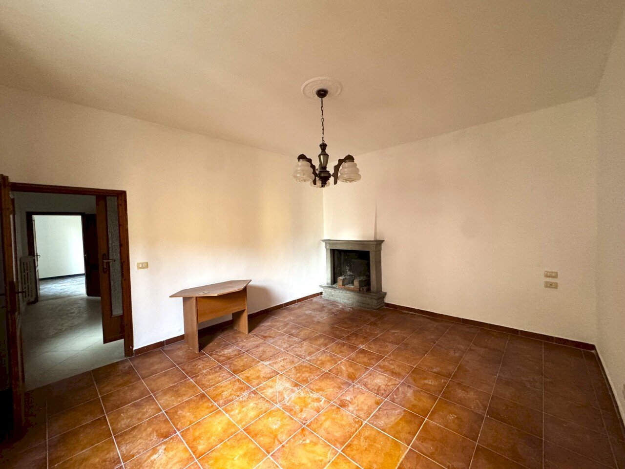 sala - Villa Via del Bisenzio, Vernio - foto 2