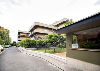 2.jpg - Four-room apartment Via Sarteano 32, Roma - photo 2