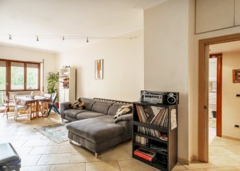 7.jpg - Four-room apartment Via Sarteano 32, Roma - photo 9