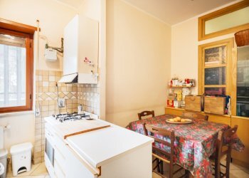 18.jpg - Four-room apartment Via Sarteano 32, Roma - photo 22