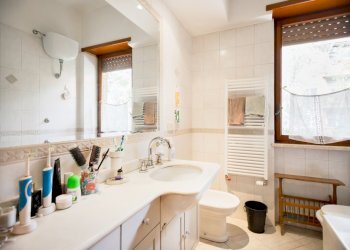 21.jpg - Four-room apartment Via Sarteano 32, Roma - photo 25