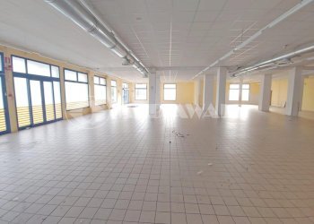 BQ-zzz-RV_11.jpg - Commercial Premises Via Pordenone 13, Aviano - photo 1