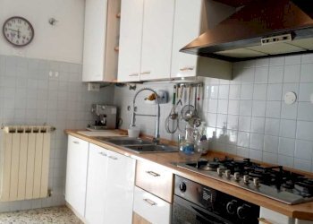cucina mobilio.jpg - Apartment Pescara - photo 11