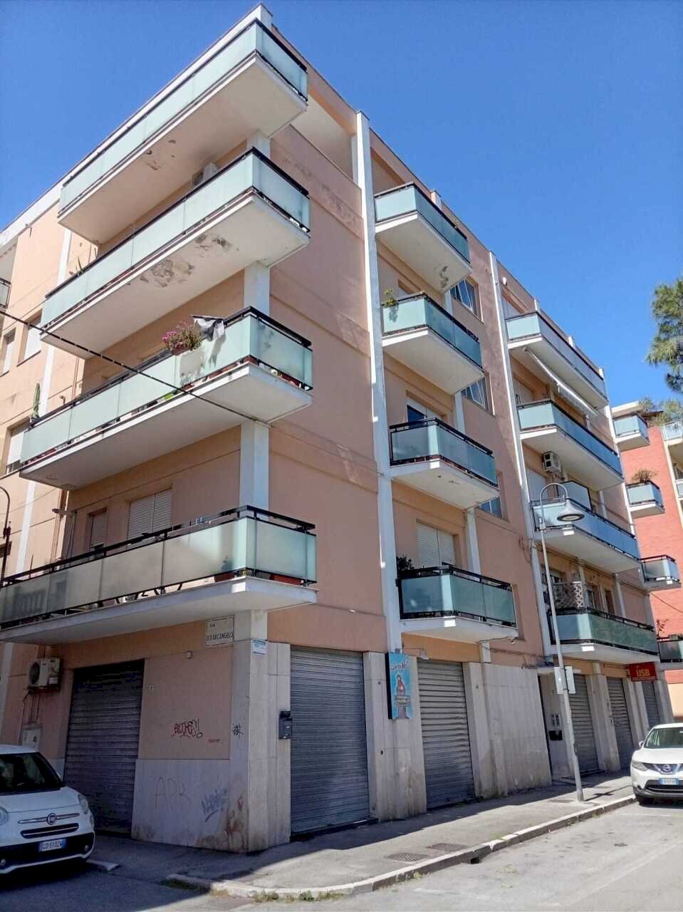 palazzina angolo.jpg - Appartamento Pescara - foto 1