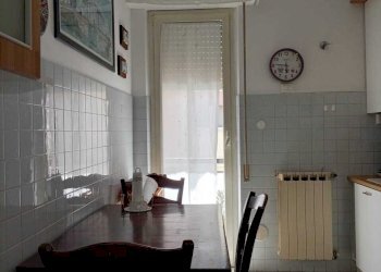 cucina tavolo.jpg - Apartment Pescara - photo 8