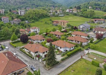 Lanzo Loreto 0-2.jpg - Villa Via Loreto 86, Lanzo Torinese - photo 2