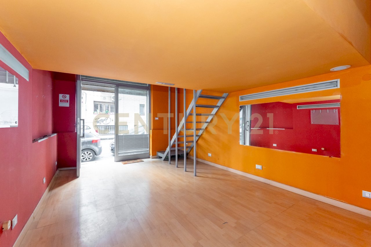 Via Padova 64 CT (5).jpg - Commercial Premises Via Padova 64, Catania - photo 2