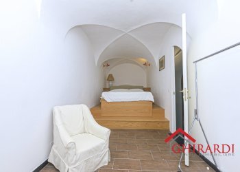 4.0 CAMERA.jpg - Appartamento Piazza di San Marcellino 6, Genova - foto 21