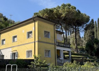 VILLA PRINCIPALE.jpg - Three-family Villa Lerici - photo 1
