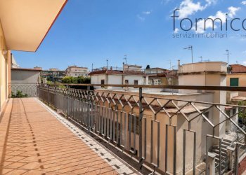 Apartment Portici - photo 1