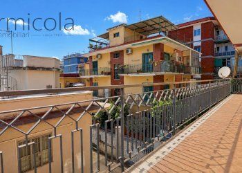 Apartment Portici - photo 8