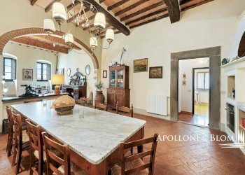 Quadrilocale Vicolo della Rocca, 1, Castellina in Chianti - foto 1