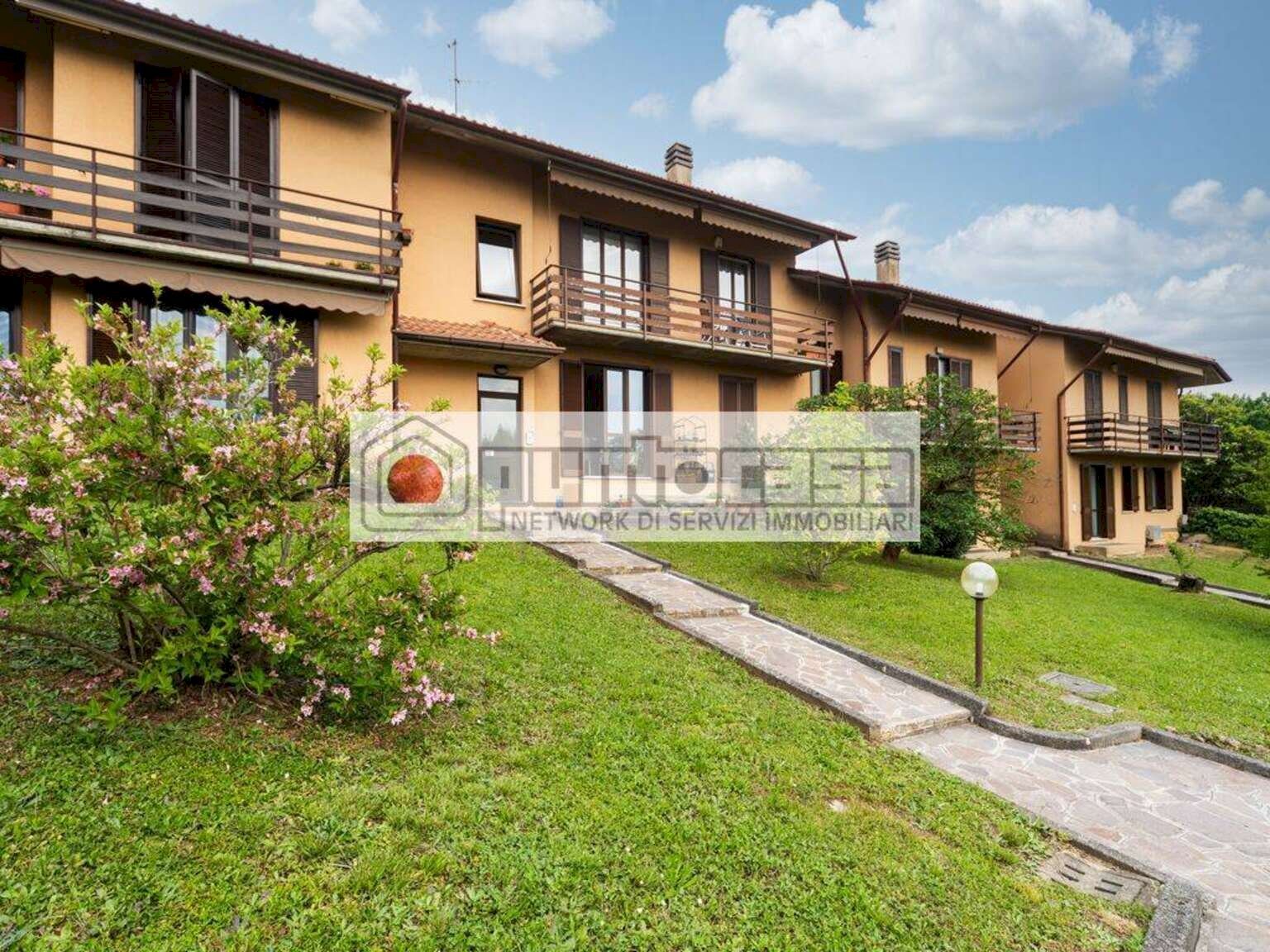 Two-room apartment Montevecchia - photo 1