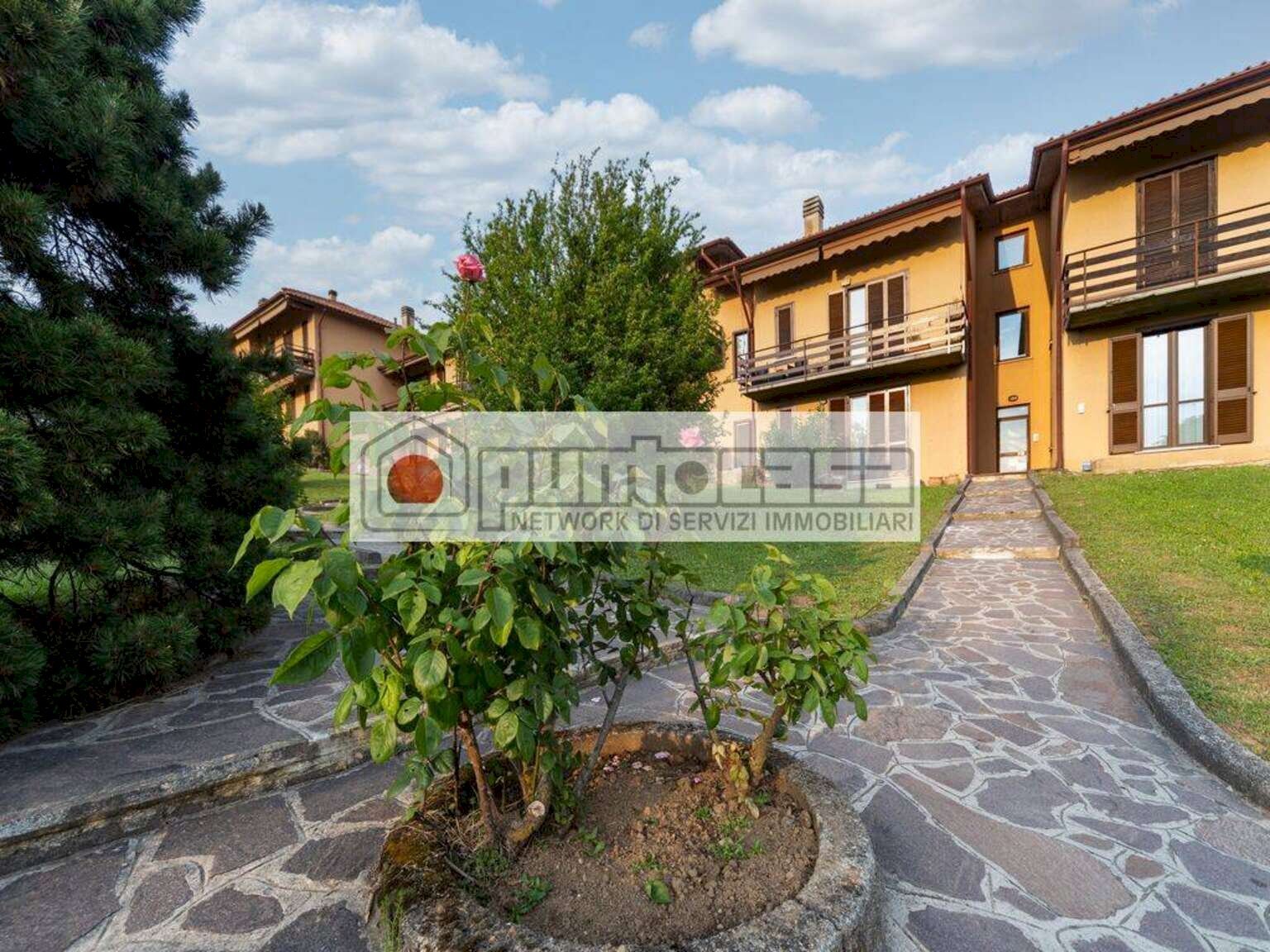 Two-room apartment Montevecchia - photo 2